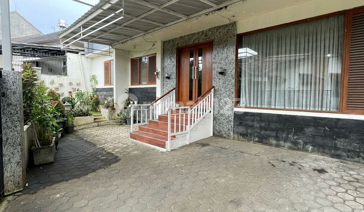 Dijual Rumah Modern Klasik Di Gunung Batu Kota Bandung