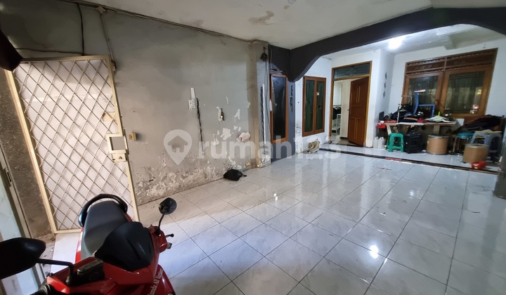Large House For Sale In Cibaduyut, Bandung City 2