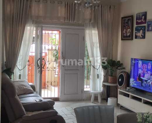 Dijual Cepat Rumah Cantik Di Taman Pajajaran, Hook, Dkt Toll, Bebas Banjir 2