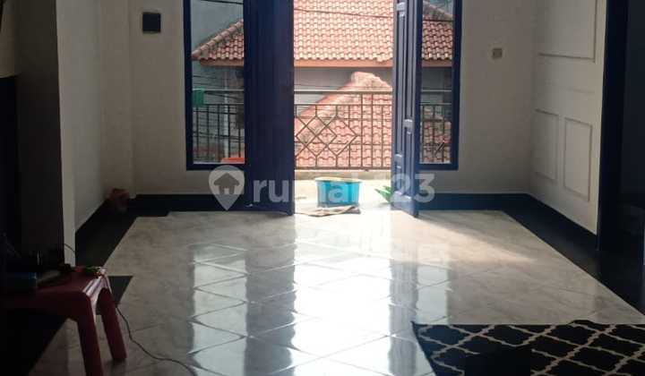 For Sale: 2½-Story House in Utan Panjang, Suitable for Boarding House