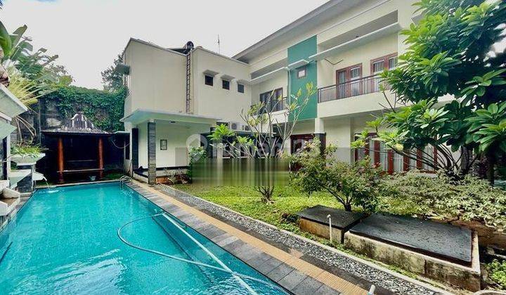 Turun Harga Rumah Menteng Rapih Ada Pool 1