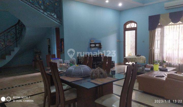 Rumah Condet Lingkungan Tenang dan Aman ada Taman di Belakang 2