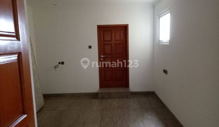 Dijual Apartemen Grand Palace kemayoran Semi Furnished, lantai Marmer 2