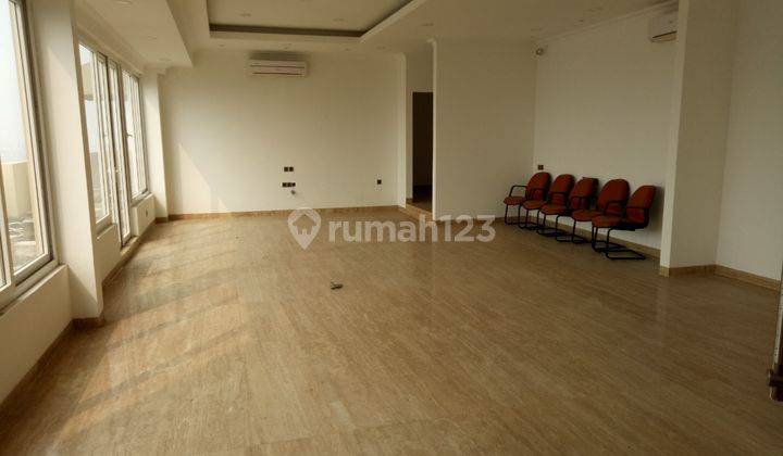 Dijual Apartemen Grand Palace kemayoran Semi Furnished, lantai Marmer 1