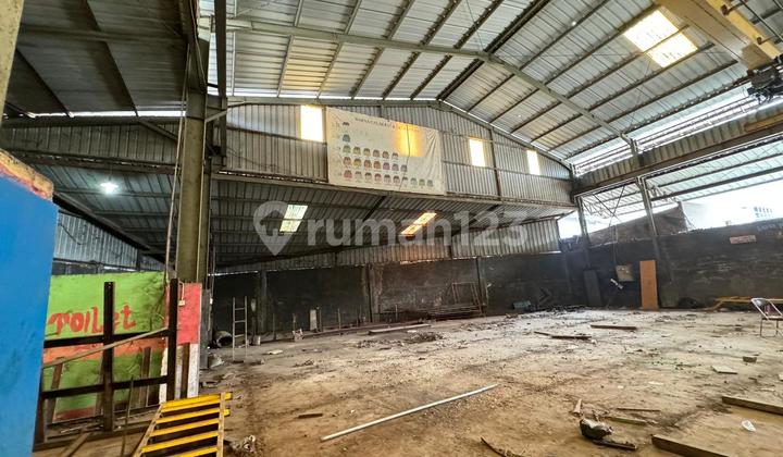 Cipondoh Warehouse, DPR Kavling, Tangerang Already Has Hoist