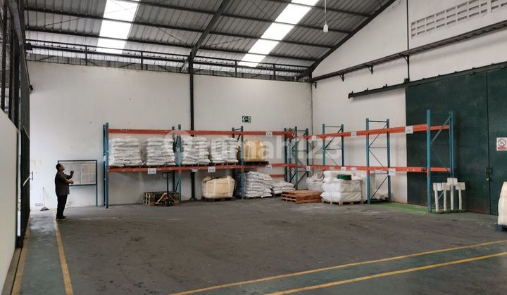 Di Jual Gudang Gunung Putri Cicadas, Zona Industri Ada Hoist