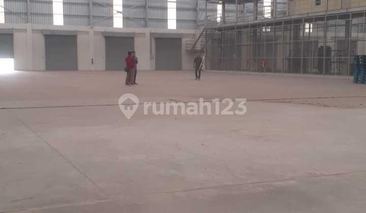 For Sale Warehouse and Office, Ciruas Serang 40 Feet Access