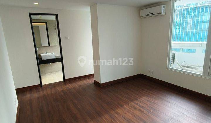 DiJual Apartemen Royal Springhill Brand New Baru Renovasi, Type loft  2