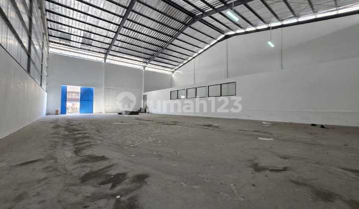 For Rent Muara Baru Pluit Warehouse 40 Feet Access For Rent Muara Baru Pluit Warehouse 40 Feet Access