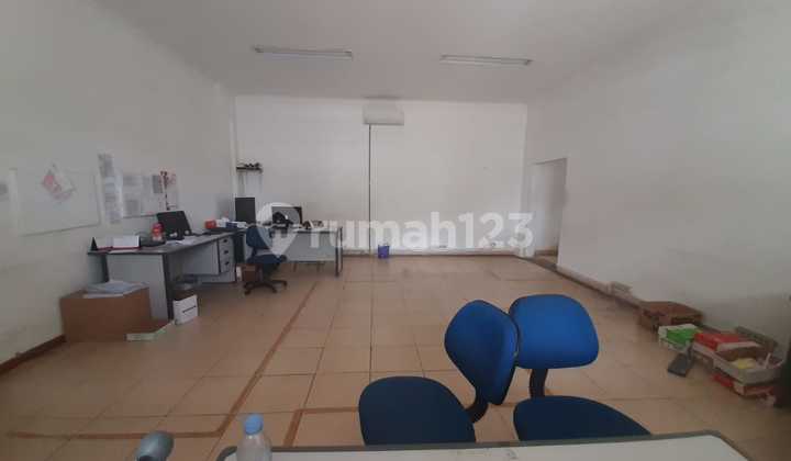 Di Jual Gudang Mandiri dan Kantor Bsd Ada Loading Dock