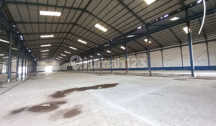 For Rent Warehouse in Manis Industrial Estate Area 40 Feet Access