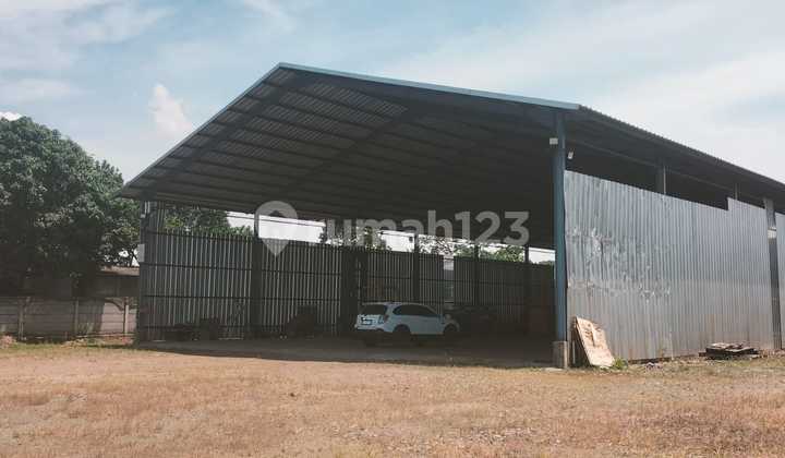 Warehouse Hangar For Rent With Large Strategic Land, 40 Feet Access Warehouse Hangar For Rent With Large Strategic Land, 40 Feet Access