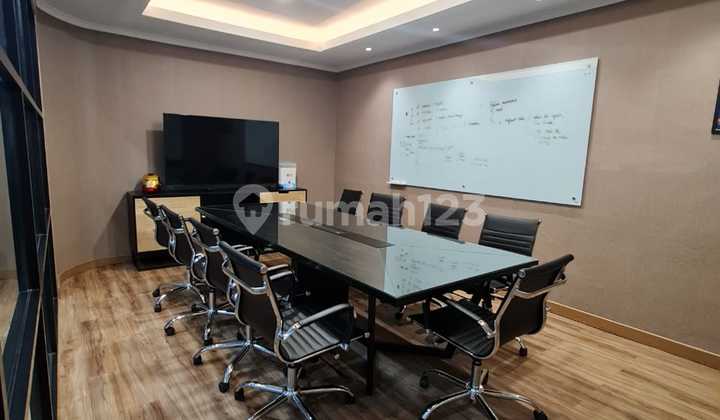 Warehouse And Office For Sale in Daan Mogot Fully Furnished Good 40 Feet Access Rarely Available