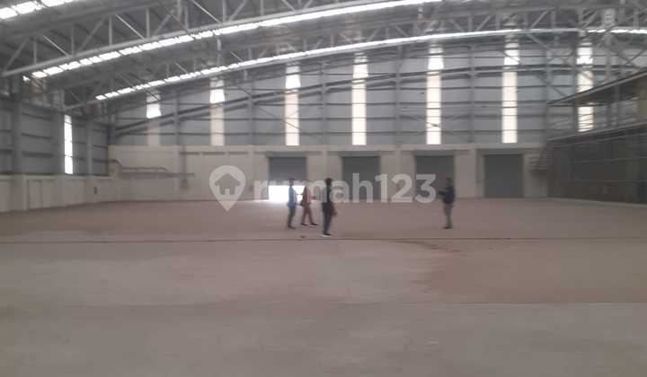 For Sale Warehouse and Office, Ciruas Serang 40 Feet Access