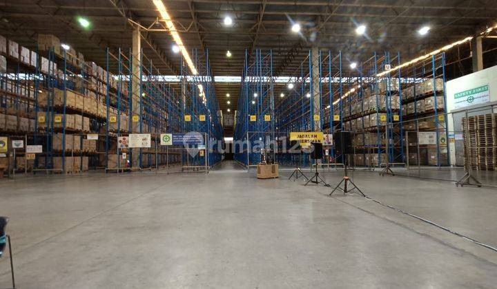 Disewakan Gudang Bagus Rapih Ada Loading Dock Ceiling 14 Meter Cocok Untuk Logistik 2