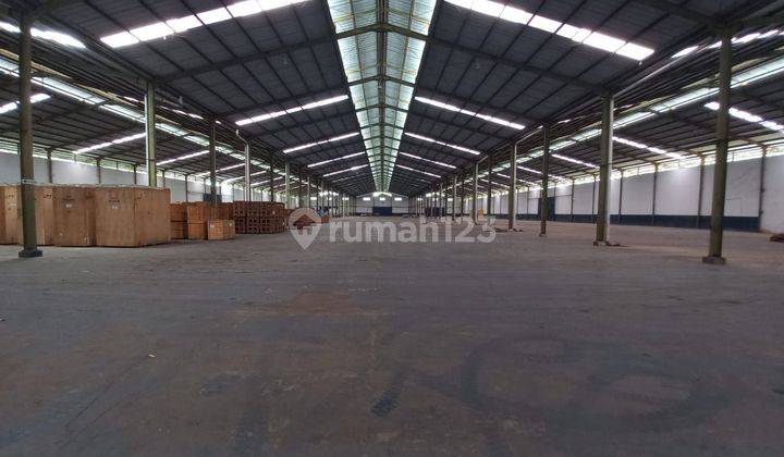 Gudang Siap Pakai Cileungsi Bogor Loading Dock Akses 40feet 2