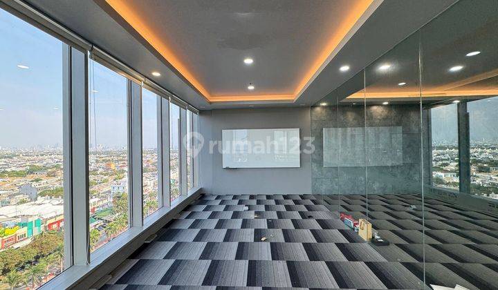 Jual Office Gold Coast Semi Furnished Lantai Rendah Dan Best View 2