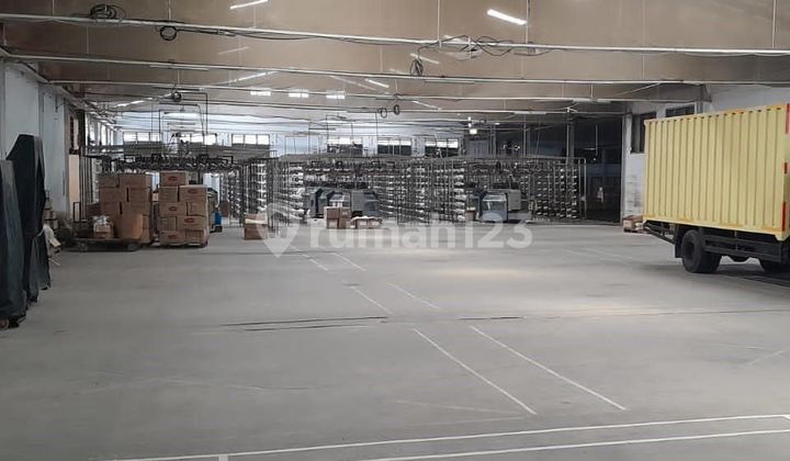 Di Jual Ex Pabrik + Kantor Daan Mogot Raya Strategis Akses 40 Feet Di Jual Ex Pabrik + Kantor Daan Mogot Raya Strategis Akses 40 Feet