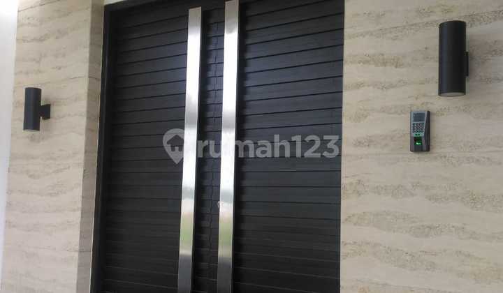 Rumah Baru di Kawasan Elite Cibubur Jakarta Timur 2