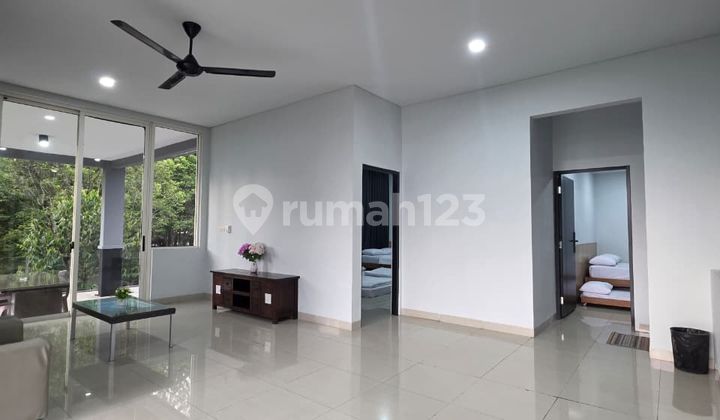 2-Storey House in Hook Position with Mini Forest View 2