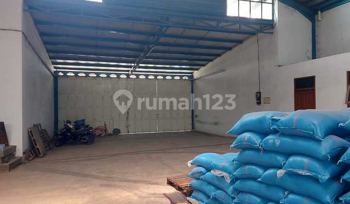 For sale: Warehouse in Kopo Raya, 2 Minutes from Toll