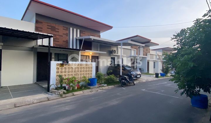 For Sale Fully Renovated House in Central Laguna Hills Housing Complex 2