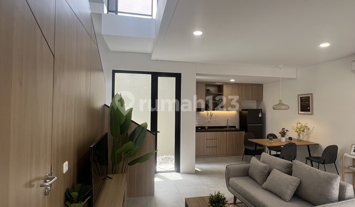Rumah Modern Estetik 5 Menit Stasiun Jurang Mangu Bintaro