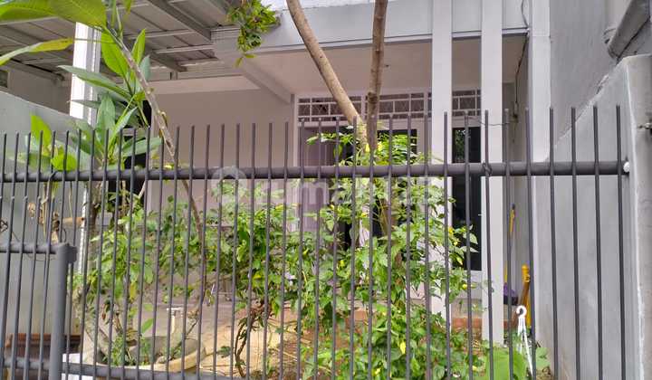 Rumah di Villa Bogor Indah 2 SHM Bogor Utara, Bogor 1