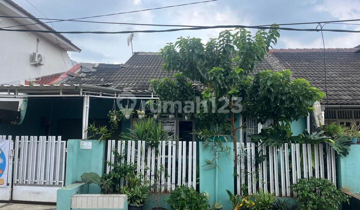 Dijual Rumah di Jl. Bulan I Bekasi Selatan, Kota Bekasi. Dijual Rumah di Jl. Bulan I Bekasi Selatan, Kota Bekasi.