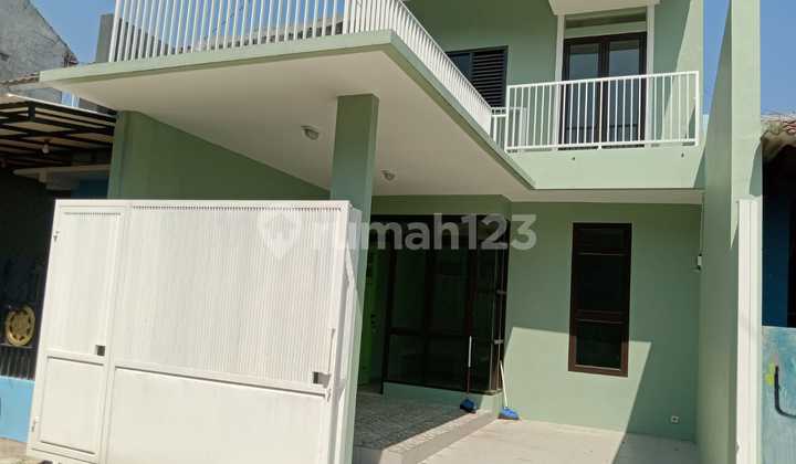 RUMAH 2 LANTAI GAYA MODERN MINIMALIS DI VILLA MUTIARA BOGOR 1 RUMAH 2 LANTAI GAYA MODERN MINIMALIS DI VILLA MUTIARA BOGOR 1