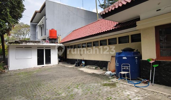 Termurah Rumah Belanda di Gatot Subroto Bandung 2