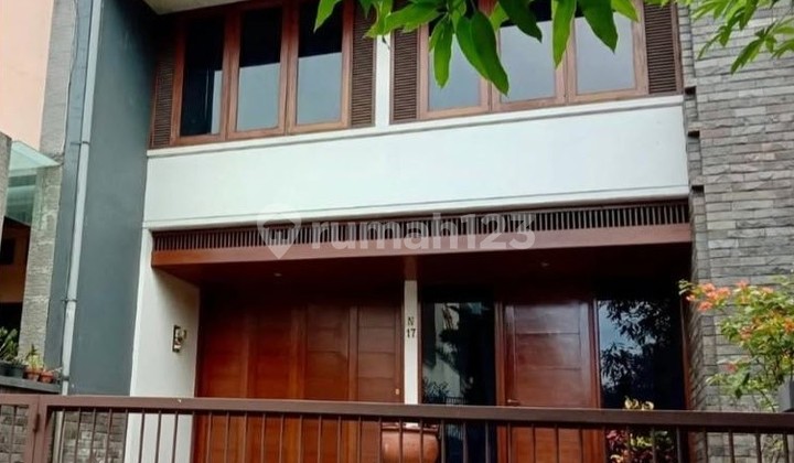 Termurah Rumah 2 Lantai di Setraduta Bandung Termurah Rumah 2 Lantai di Setraduta Bandung