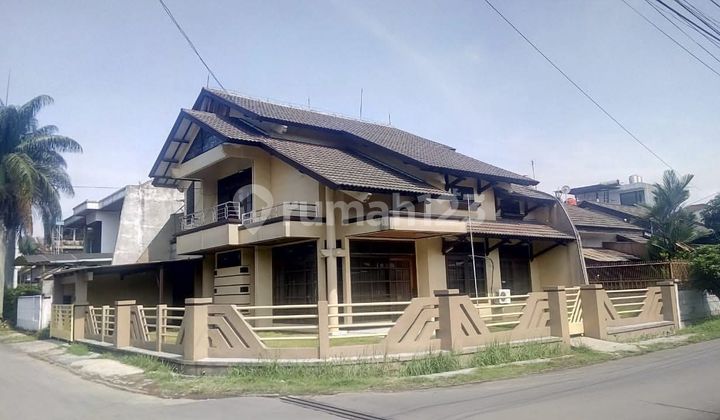 Termurah Rumah Posisi Hook di Komplek Muara Bandung