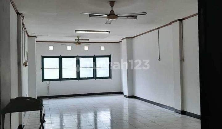 Ruko Daan Mogot Baru (Ukuran 74/222 m)