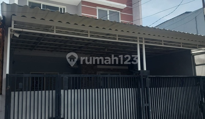 Rumah Taman Semanan Indah (Ukuran 7x15 m) Rumah Taman Semanan Indah (Ukuran 7x15 m)