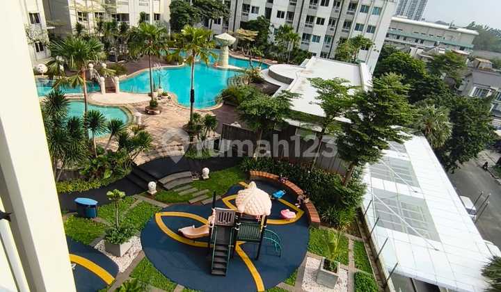 Apartemen Sky Terrace (3 Br) 2