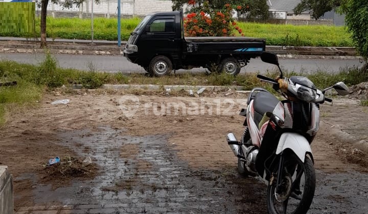 Shop House in Villa Tangerang Regency Complex (Size 5x14 m) 2