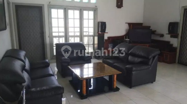 Rumah Taman Kencana (LT/LB 490/600 m) -Hoek 2