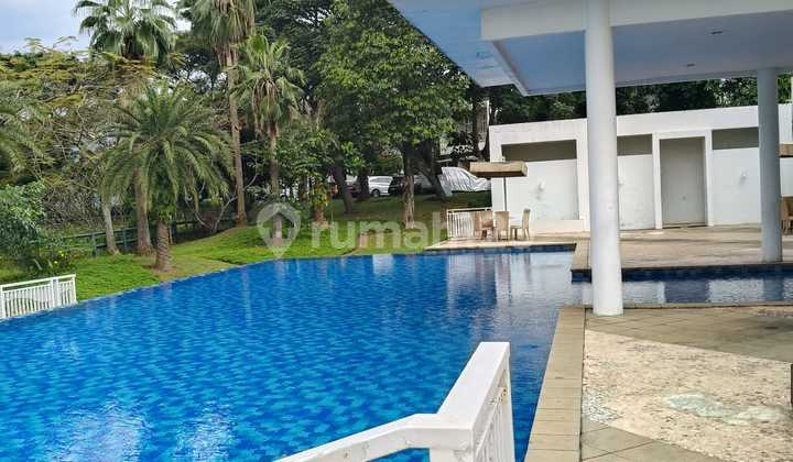 Dijual Rumah Bagus Shm Cluster Grisea Sumarecon View Danau Hadap Boulevard Di Gading Serpong 2