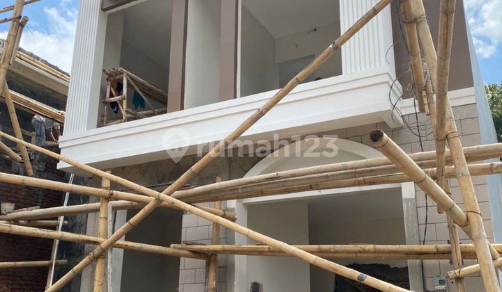 Super Affordable Villa in Batu! Nice House with SHM in Batu