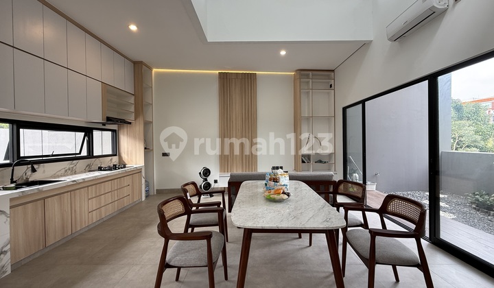 Rumah 2 Lantai Termurah Dekat Lebak Bulus Bonus Mobil Listrik 2