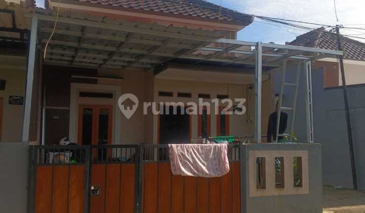 Rumah Over Kredit Dekat Exit Tol Sawangan