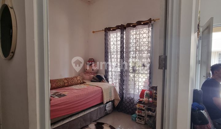 Rumah Take Over Dekat Dengan Stasiun Kereta Dan Alun Alun Depok , Lokasi Dalam Komplek Dan Kondisi Siap Huni 2