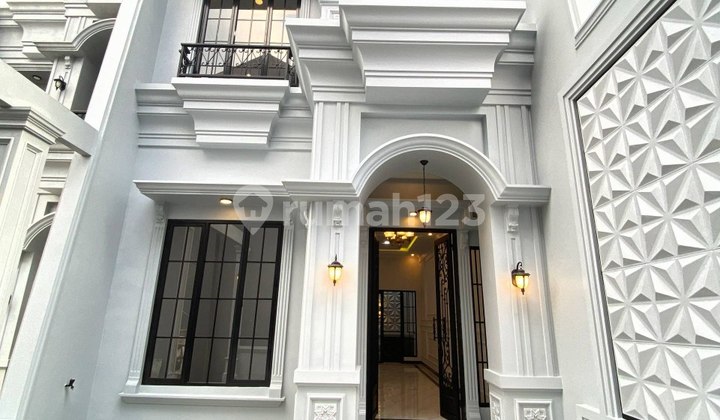 Rumah Mewah Dua Lantai Di Jln Anyelir Kalimulya Grand Depok City 