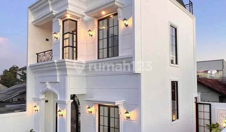 Rumah 3 Lantai Di Jln Tanah Baru Kukusan Depok 2