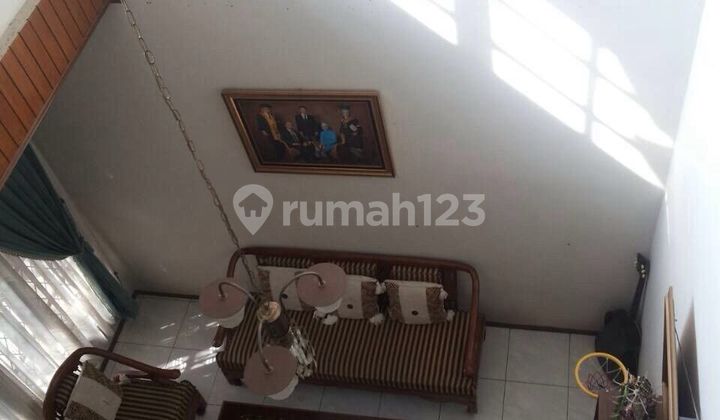 Affordable 2.5-Story House Ready to Occupy Good SHM Continuation Street Jakarta 2