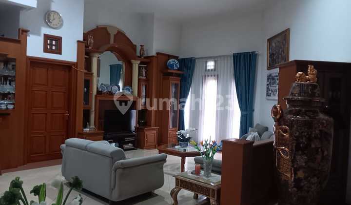 Rumah Murah 2 Lantai Fullfurnish SHM di Komplek Tanjungsari Raya