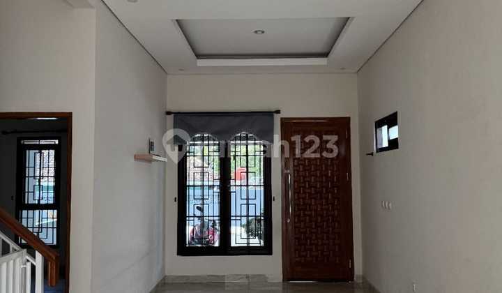 Rumah Murah 2.5 Lantai Bagus SHM Cluster Midoriyama Residence Rumah Murah 2.5 Lantai Bagus SHM Cluster Midoriyama Residence