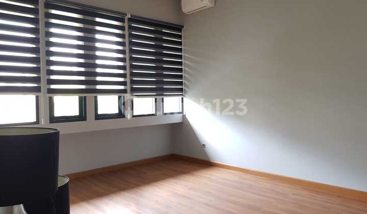 Affordable 2-Story House Ready to Occupy Large Nice SHM in Setra Duta 2