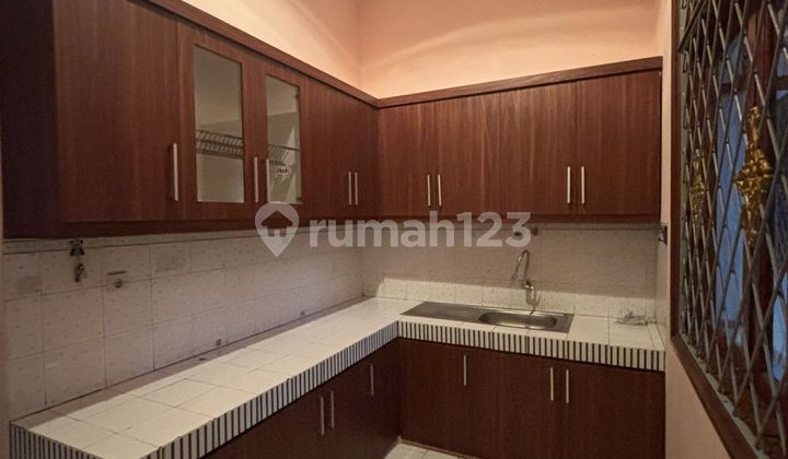 Affordable 2-Story House Ready to Occupy, Good Condition, Large Yard in Dago Pakar 2